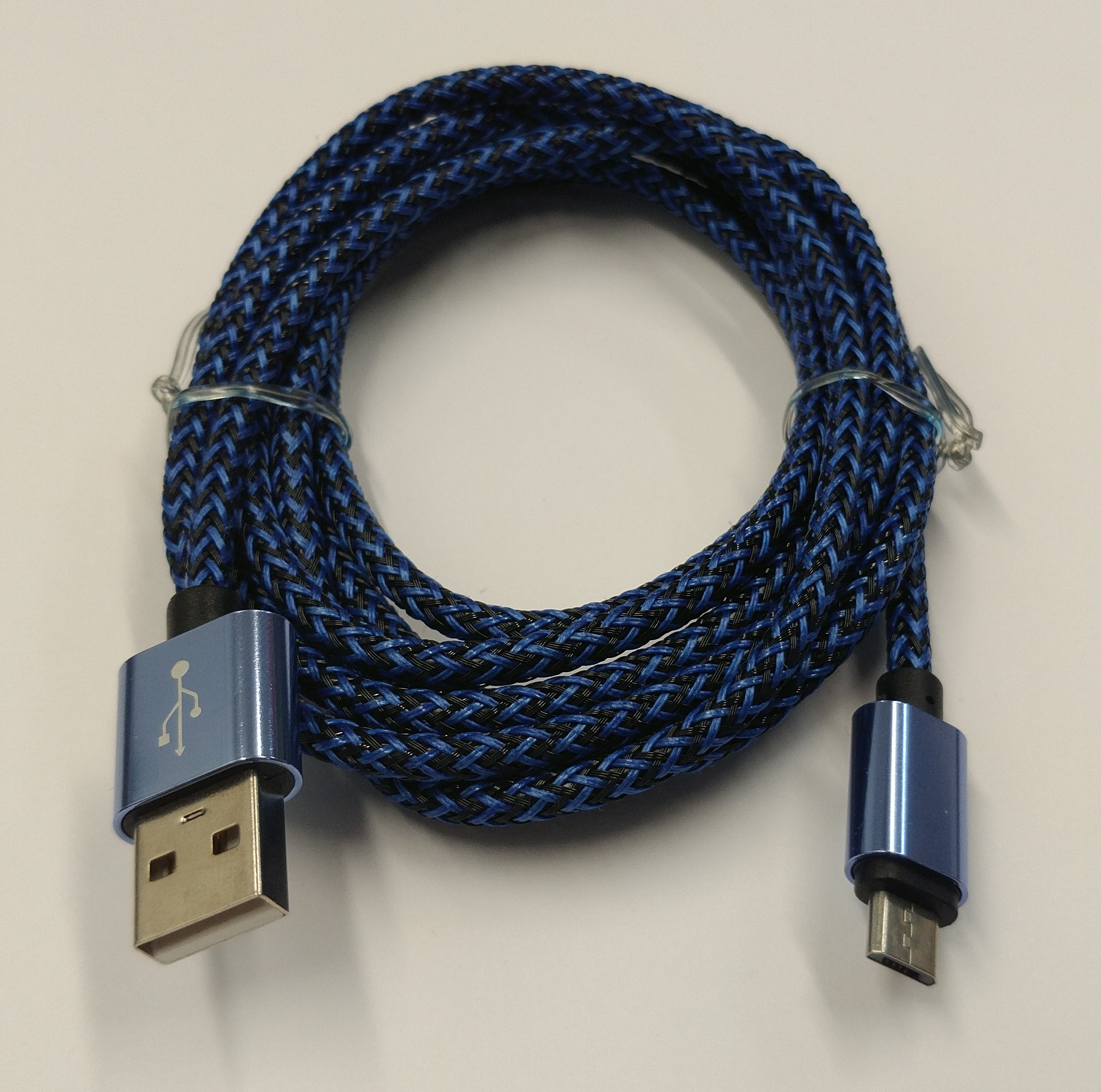 PS4/XB1/MISC: USB CHARGE N PLAY CABLE - 10FT MICRO USB (DARK BLUE)(NEW)